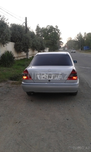 Mercedes C 220 1996, 170,000 km - 2.2 л - Lənkəran