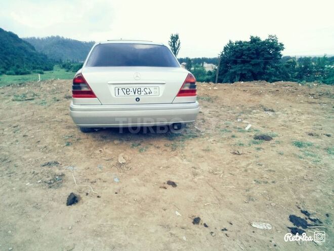 Mercedes C 220 1996, 170,000 km - 2.2 л - Lənkəran