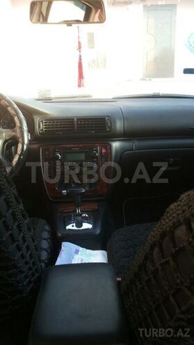 Volkswagen Passat 2002, 100,000 km - 1.8 l - Bakı