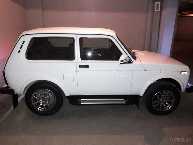 LADA (VAZ) Niva 2015, 1,700 km - 1.7 л - Bakı