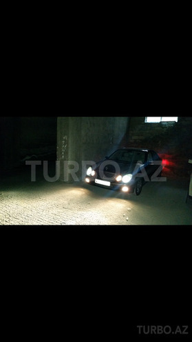 Mercedes E 200 2004, 110,000 km - 2.0 l - Bakı