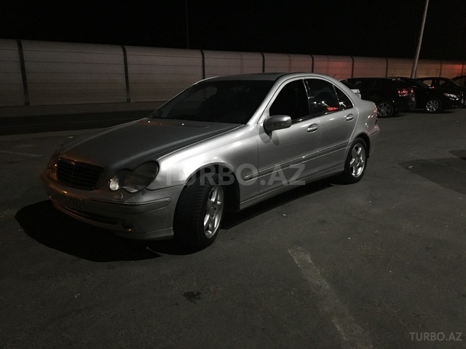 Mercedes C 220 2001, 54,533 km - 2.2 l - Bakı