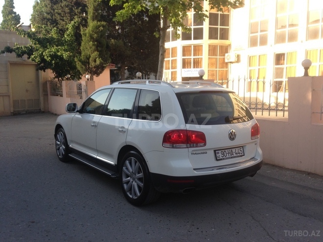 Volkswagen Touareg 2006, 97,000 km - 4.2 л - Bakı