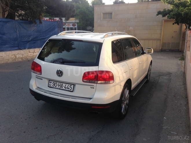 Volkswagen Touareg 2006, 97,000 km - 4.2 л - Bakı