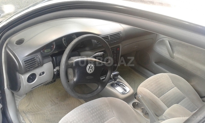 Volkswagen Passat 2003, 320,000 km - 0.2 l - Bakı
