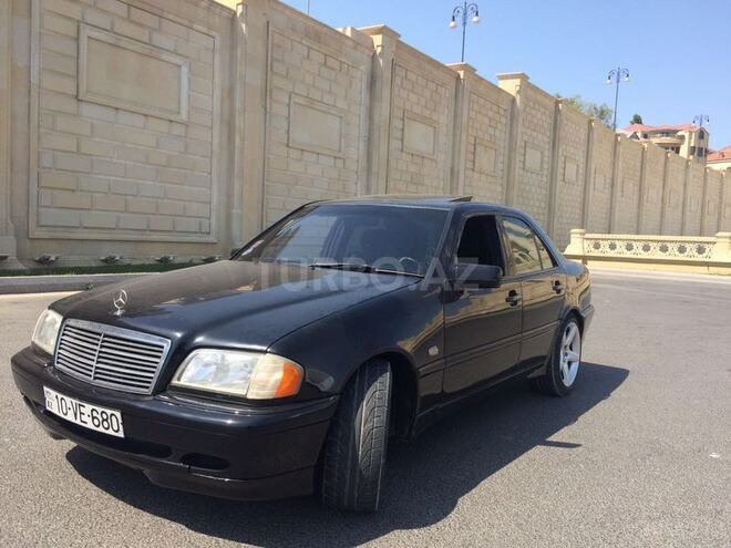 Mercedes C 220 1999, 245,060 km - 2.2 л - Bakı