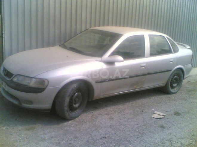Opel Vectra 1996, 313,000 km - 2.0 l - Xaçmaz
