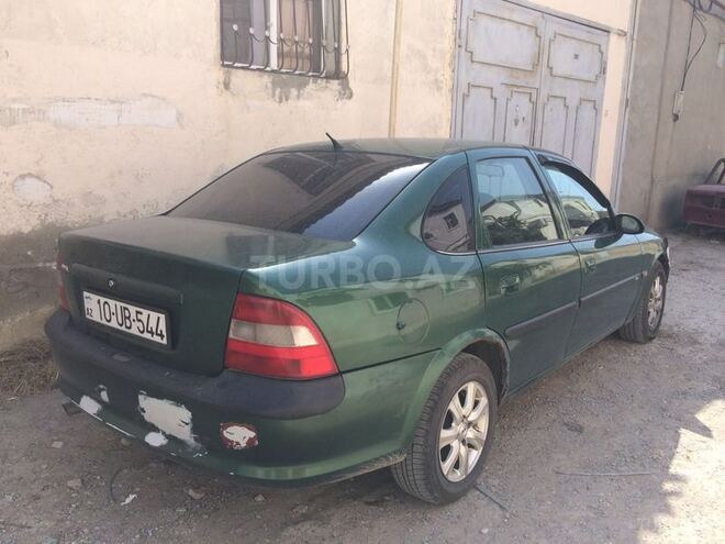Opel Vectra 1996, 220,000 km - 1.8 l - Sumqayıt