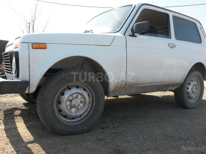 LADA (VAZ) Niva 2002, 250,000 km - 1.7 л - Sumqayıt