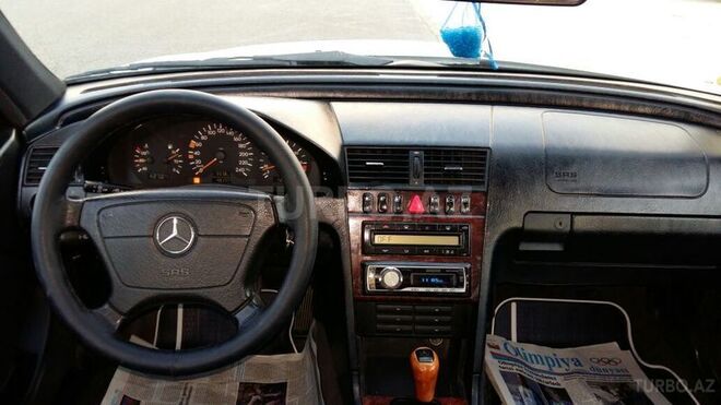 Mercedes C 180 1999, 412,000 km - 1.8 l - Bakı
