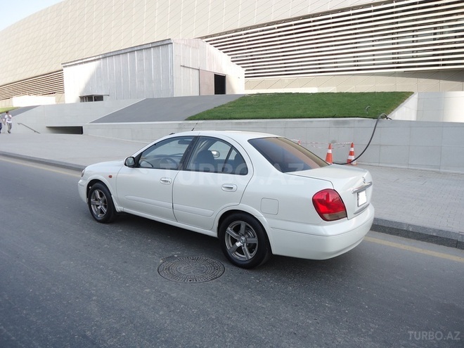 Nissan Sunny 2005, 178,764 km - 1.6 l - Bakı