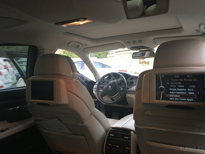BMW 750 2011, 89,300 km - 4.4 л - Bakı