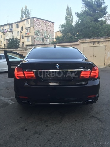 BMW 750 2011, 89,300 km - 4.4 л - Bakı