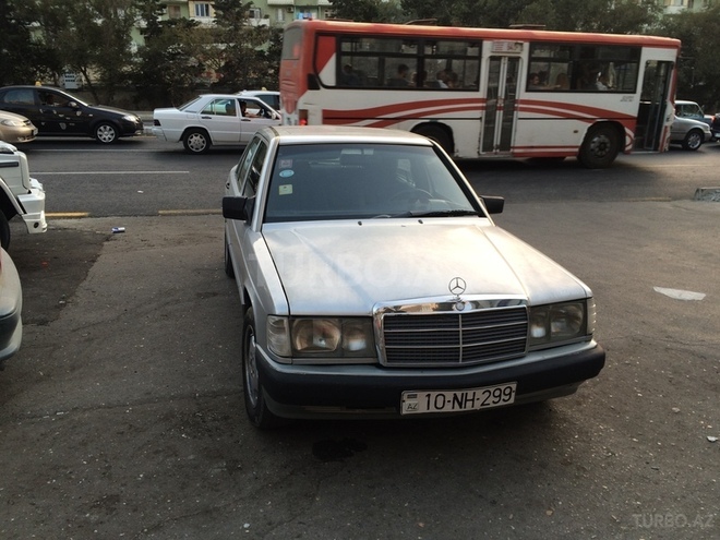 Mercedes 190 1992, 412,356 km - 2.0 л - Bakı