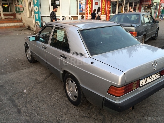 Mercedes 190 1992, 412,356 km - 2.0 л - Bakı
