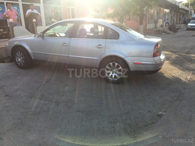 Volkswagen  2001, 150,000 km - 2.0 l - Bakı