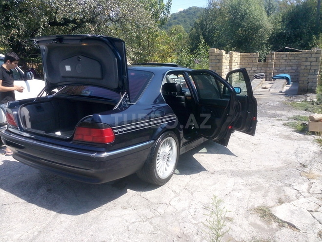 BMW 735 1998, 211,000 km - 3.5 l - Bakı