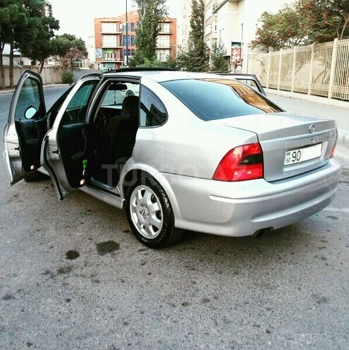Opel Vectra 1999, 187,000 km - 2.0 л - Bakı