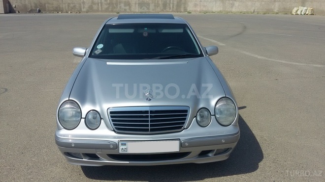 Mercedes E 240 2000, 117,000 km - 2.6 l - Bakı