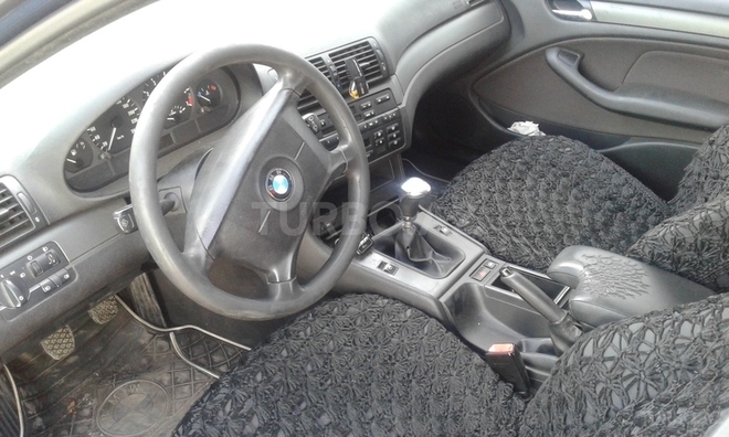 BMW 318 2003, 180,000 km - 1.8 l - Sumqayıt
