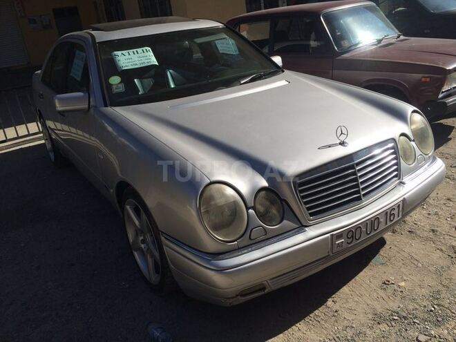 Mercedes E 280 1998, 270,000 km - 2.8 л - Bakı