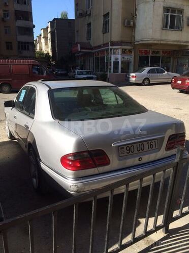 Mercedes E 280 1998, 270,000 km - 2.8 л - Bakı