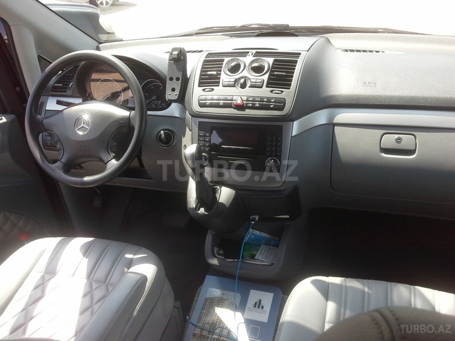 Mercedes Viano 2009, 211,000 km - 2.2 л - Bakı