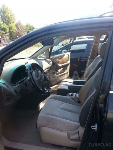 Toyota Harrier 2001, 150,000 km - 0.3 l - Astara