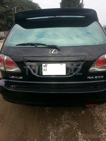Toyota Harrier 2001, 150,000 km - 0.3 l - Astara