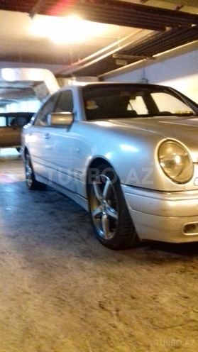Mercedes E 200 1997, 334,000 km - 0.2 л - Bakı