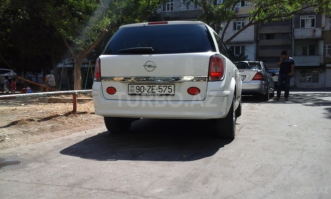 Opel Astra 2010, 201,321 km - 1.7 l - Bakı