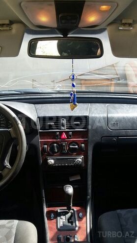 Mercedes C 180 1997, 263,000 km - 1.8 л - Bakı
