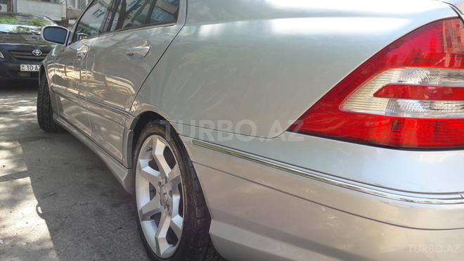 Mercedes C 230 2006, 210,000 km - 2.5 l - Bakı