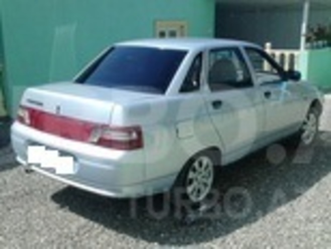 LADA (VAZ) 2110 2005, 110,000 km - 1.6 l - Quba