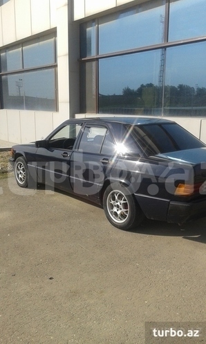 Mercedes 190 1990, 270,000 km - 1.9 l - Bakı