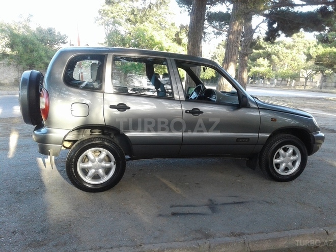 Chevrolet Niva 2005, 156,565 km - 1.7 l - Bakı