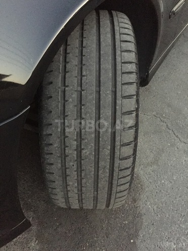 Mercedes E 320 2003, 228,000 km - 3.2 l - Bakı
