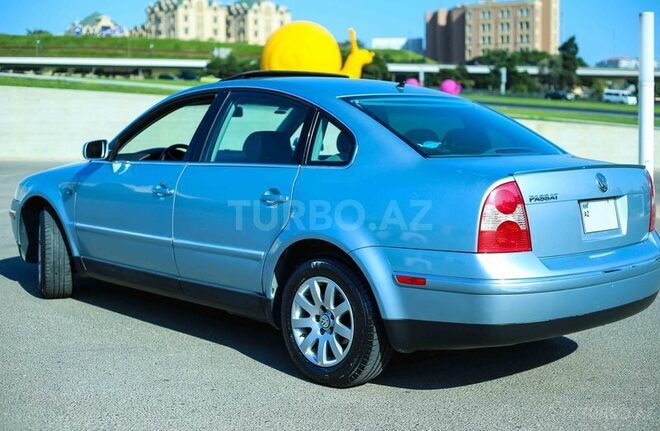 Volkswagen Passat 2003, 110,058 km - 1.8 л - Bakı