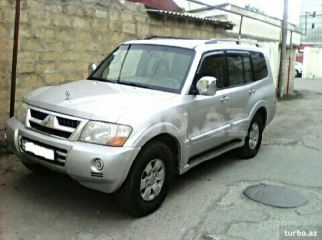 Mitsubishi Pajero 2003, 14,000 km - 0.3 l - Bakı