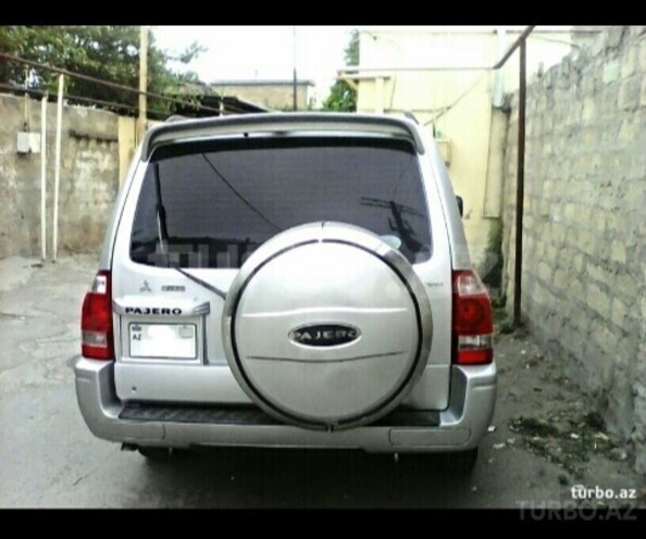 Mitsubishi Pajero 2003, 14,000 km - 0.3 l - Bakı