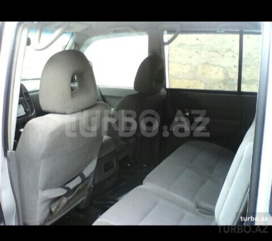 Mitsubishi Pajero 2003, 14,000 km - 0.3 l - Bakı