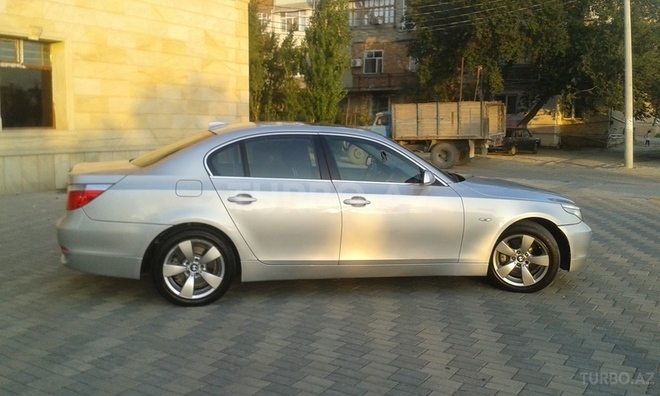 BMW 530 2003, 210,000 km - 3.0 l - Sumqayıt