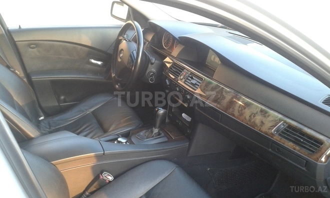 BMW 530 2003, 210,000 km - 3.0 l - Sumqayıt