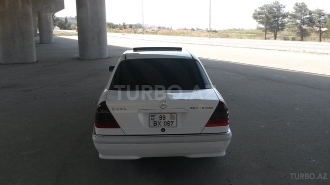 Mercedes C 230 1999, 230,000 km - 2.3 l - Bakı