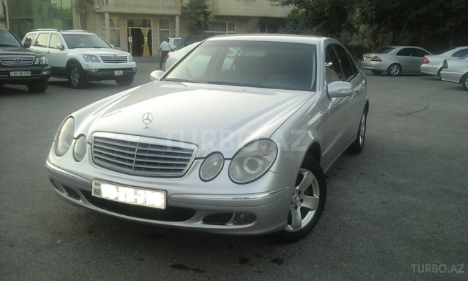 Mercedes E 270 2002, 474,000 km - 2.7 l - Bakı
