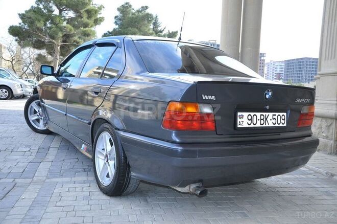 BMW 320 1992, 346,812 km - 2.0 л - Bakı
