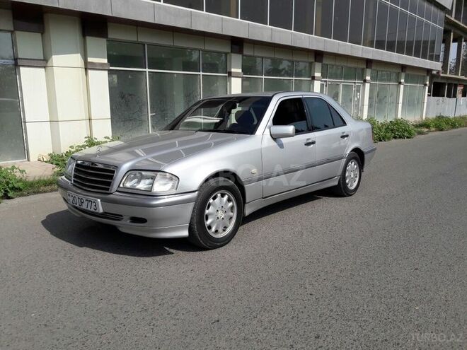 Mercedes C 240 1998, 330,000 km - 2.4 l - Gəncə