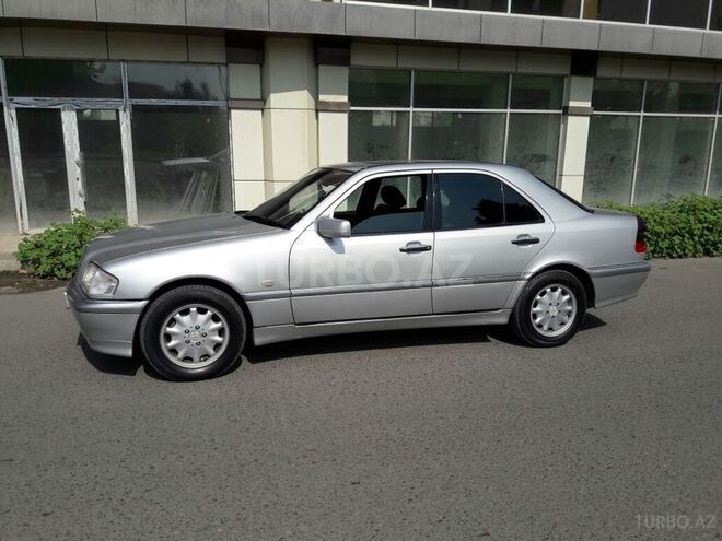 Mercedes C 240 1998, 330,000 km - 2.4 l - Gəncə