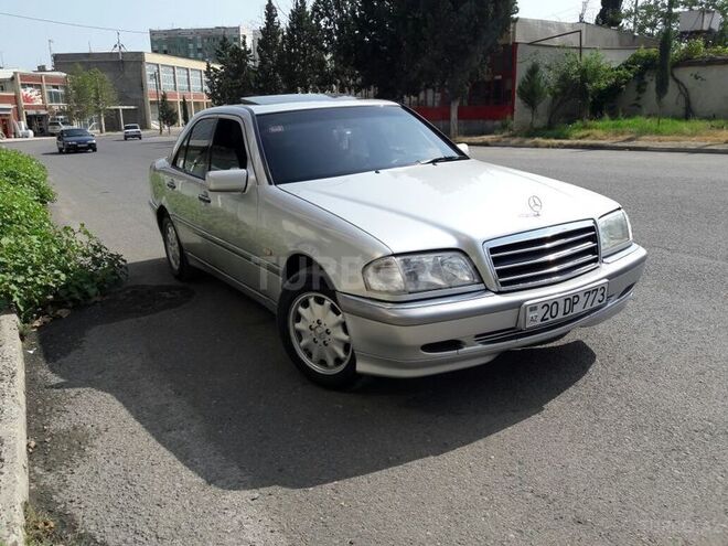 Mercedes C 240 1998, 330,000 km - 2.4 l - Gəncə