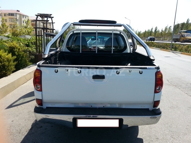 Mitsubishi L200 2012, 72,000 km - 2.5 l - Bakı